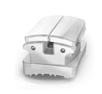 Nouveau bracket orthodontique esthétique auto-ligaturant Click-it de TP orthodontics