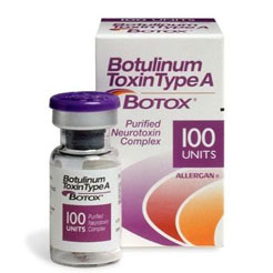 Utilisation de la biotoxine Botox pour corriger un sourire asymétrique et l'esthétique du visage